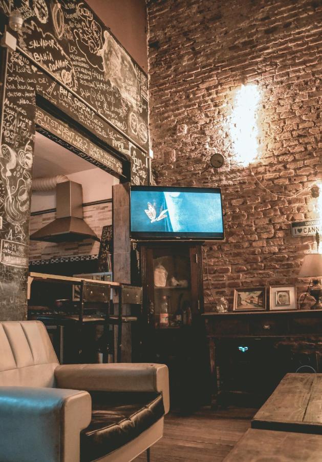 Casa Mutante Hostel Μοντεβιδέο Εξωτερικό φωτογραφία